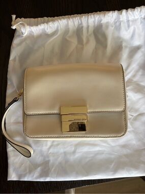 Michael Kors Cream Leather Wristlet Clutch with Gold Hardware